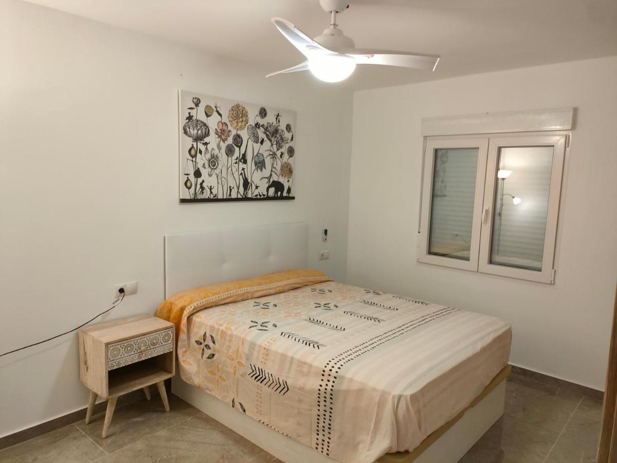Casa Rural Con Piscina Climatizada Y Barbacoa A 10 Km De Alicante Y Playas, 3000 M2 De Terreno エルチェ エクステリア 写真