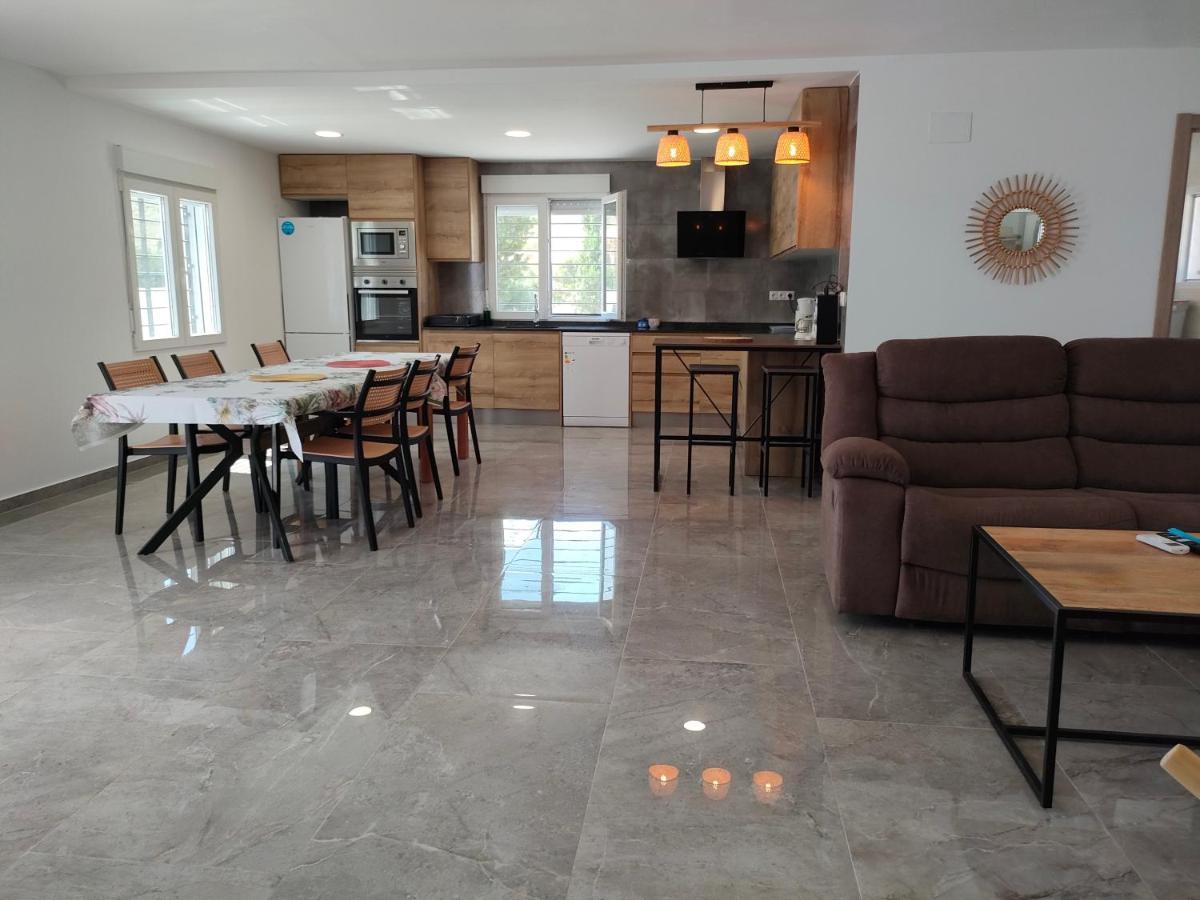 Casa Rural Con Piscina Climatizada Y Barbacoa A 10 Km De Alicante Y Playas, 3000 M2 De Terreno エルチェ エクステリア 写真