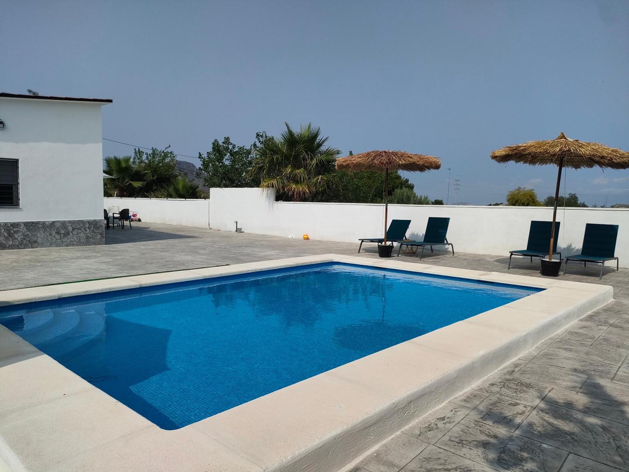 Casa Rural Con Piscina Climatizada Y Barbacoa A 10 Km De Alicante Y Playas, 3000 M2 De Terreno エルチェ エクステリア 写真
